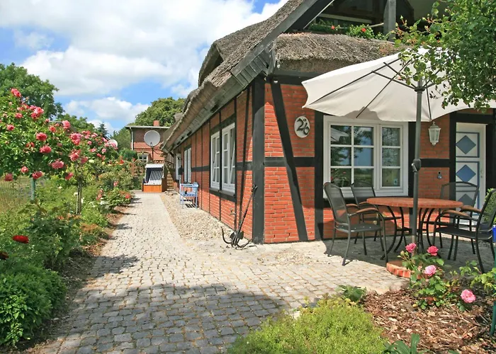To Hus - Maraike Mit Garten By Interhome Middelhagen